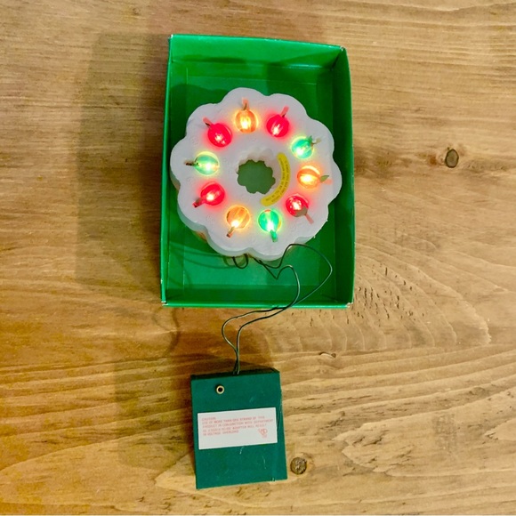 Department 56 Dellarobbia 10 Light Set Battery Operated - Picture 2 of 5